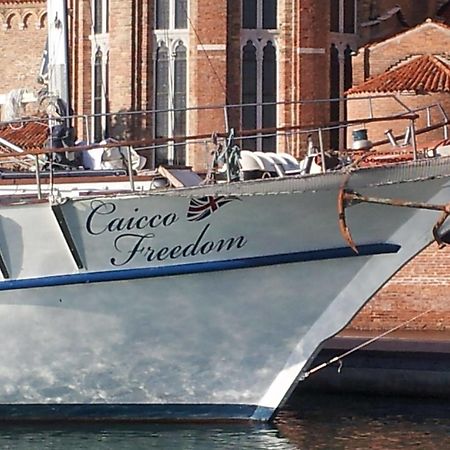 Hotel Venezia Boat & Breakfast Caicco Freedom Zewnętrze zdjęcie