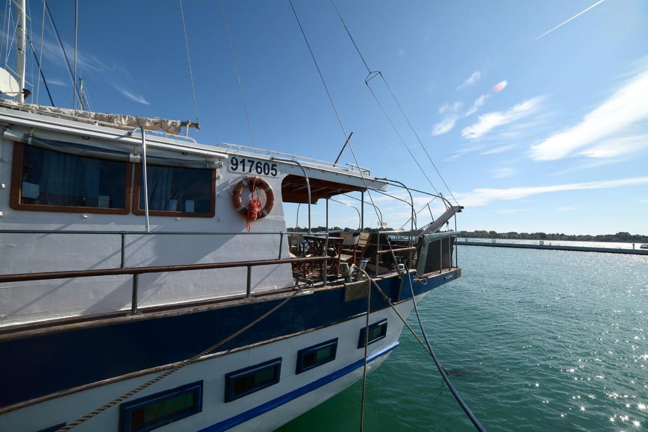 Hotel Venezia Boat & Breakfast Caicco Freedom Zewnętrze zdjęcie